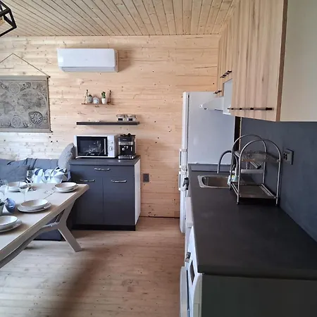 Feriehus еко къщи градина Chernomorets